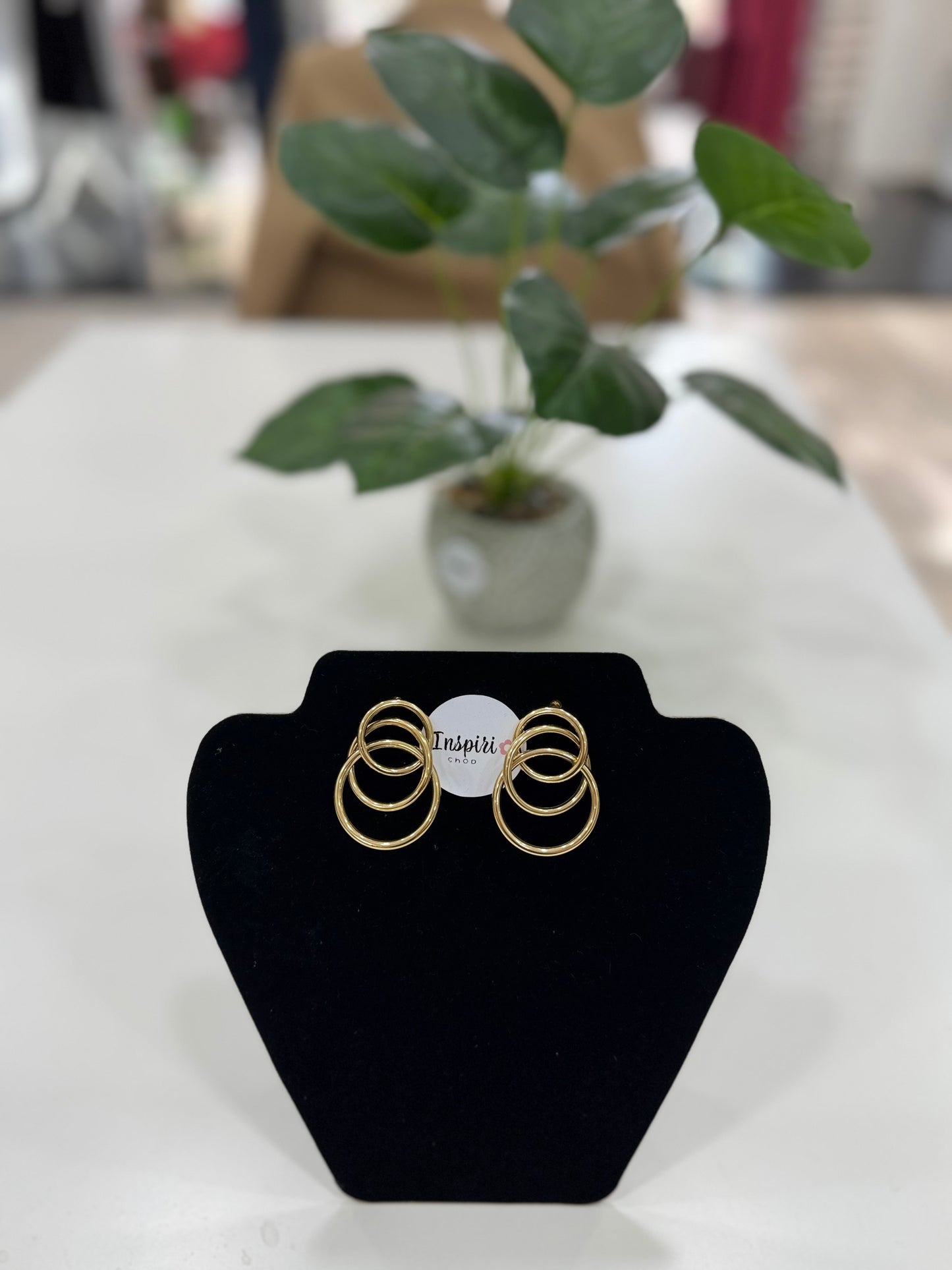 Aretes
