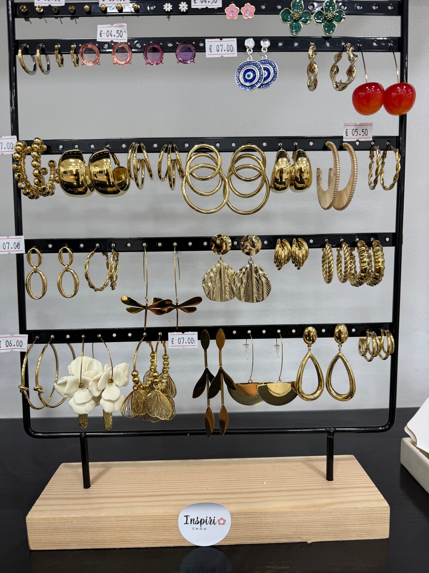 Aretes