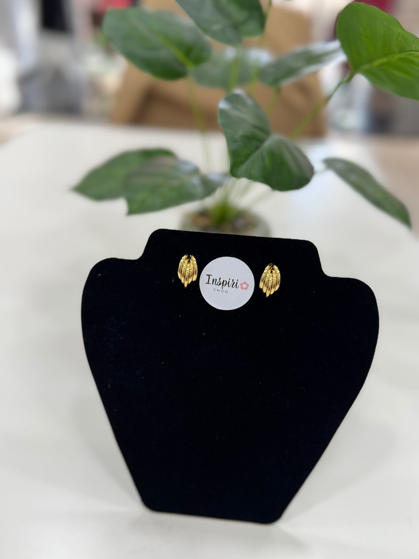 Aretes