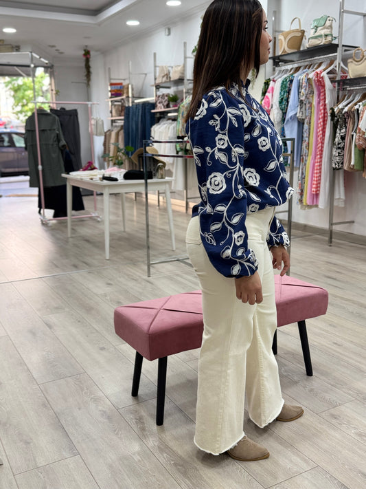 Blusa con Diseño Tejido